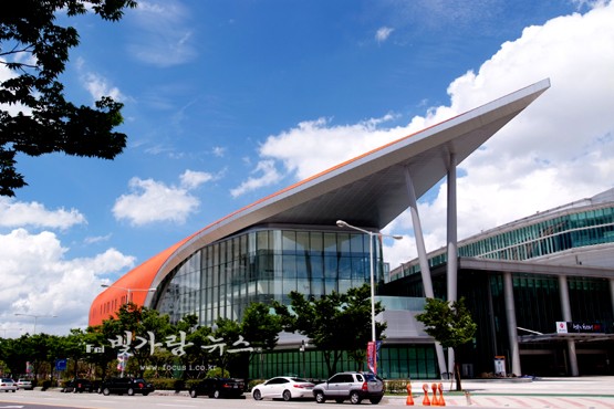 문화산업 기업 투자유치 협약이 체결된 예정인 김대중컨벤션 센터