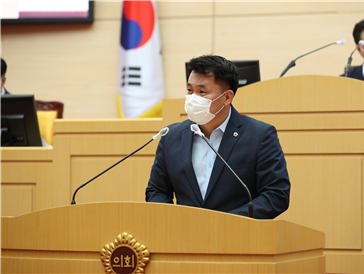 ▲ 김길용 도의원(안전건설소방위원회, 더불어민주당, 광양3)