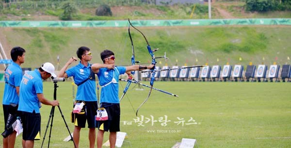 ▲ 광주 양궁경기장에서 훈련중인 선수들 (자료사진)