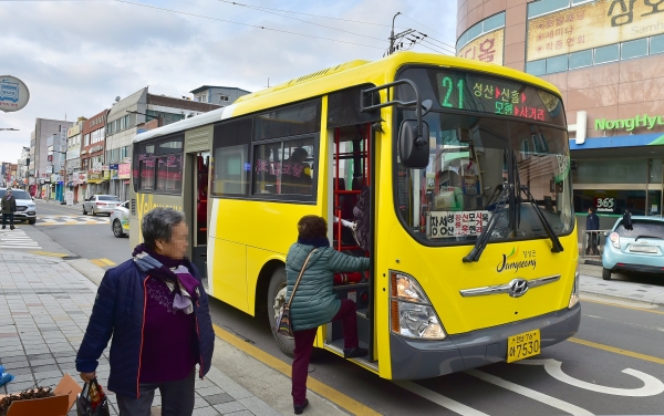 ▲ 장성군 ‘1000원 농촌버스’ 새해부터 운행 시작