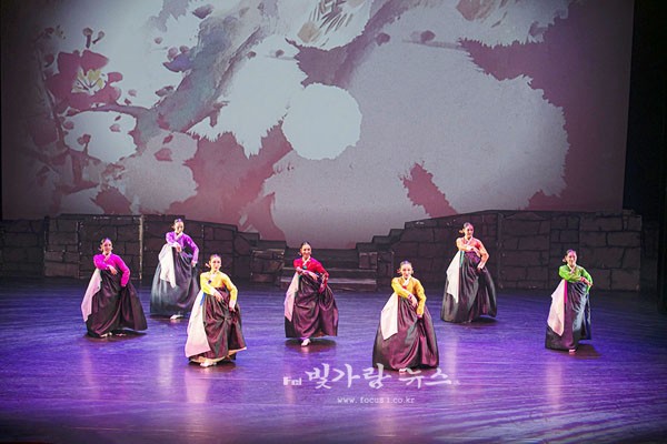 ▲ 광주한국춤연구회 공연 (광주문화재단제공)